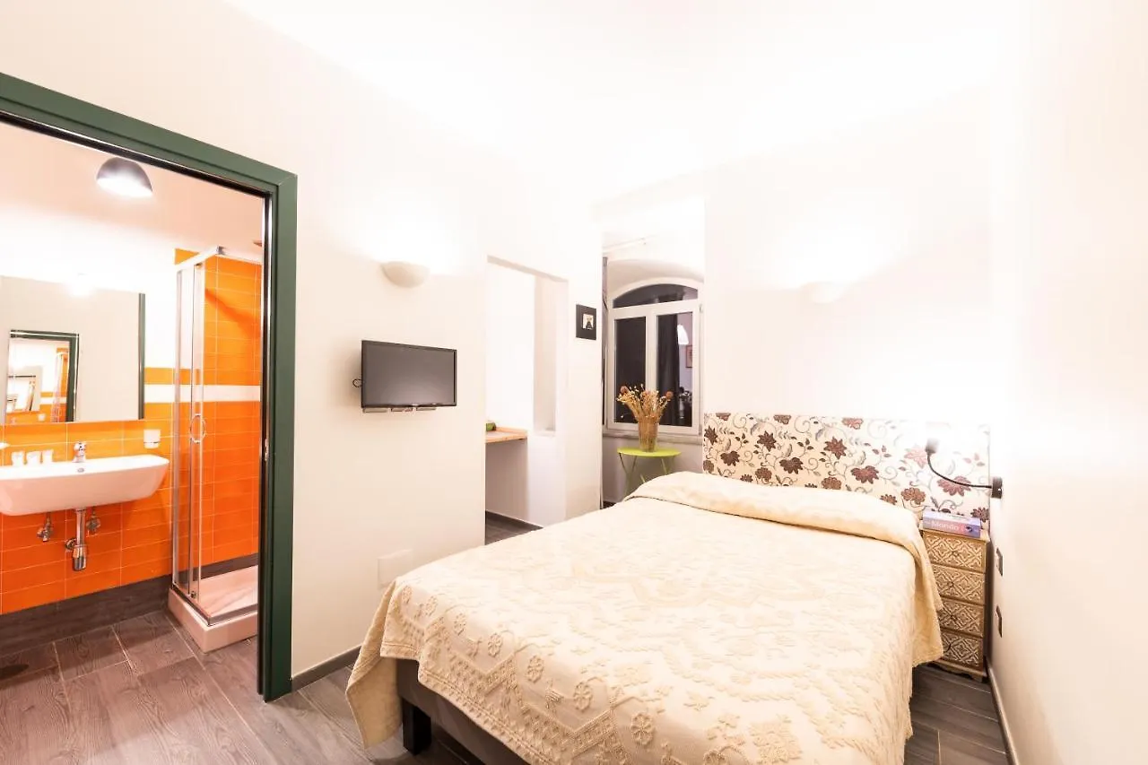 Bien-Bi Bed & Breakfast Naples 2*,  Italy